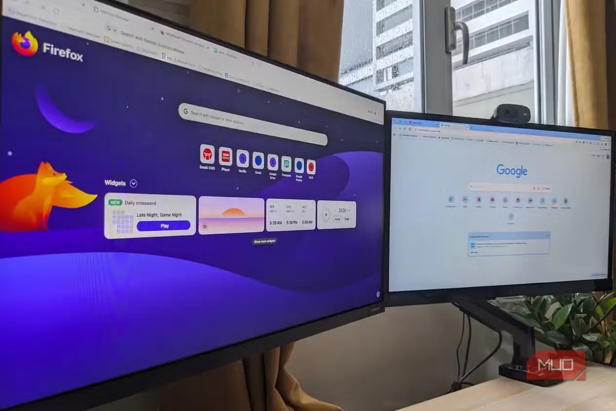مرورگرهای Firefox و Chrome در کنار یکدیگر