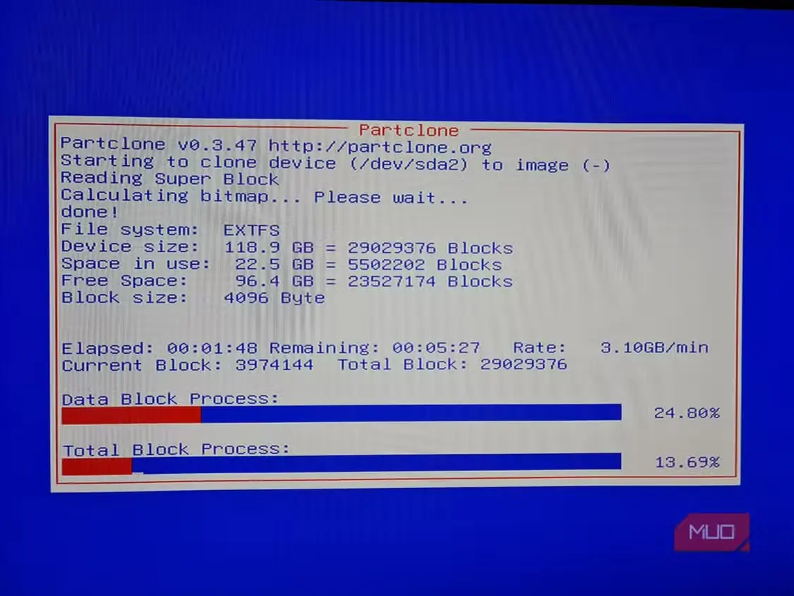 کپیکردن سامانه فایل Ubuntu Server در یک ایمیج فشرده دیسک با Clonezilla
