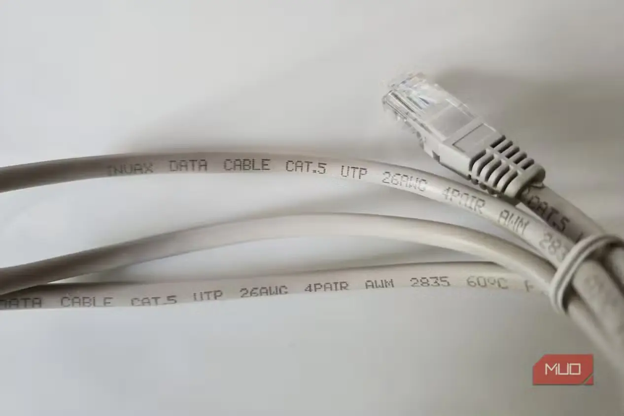 کابل اترنت خاکستری CAT5