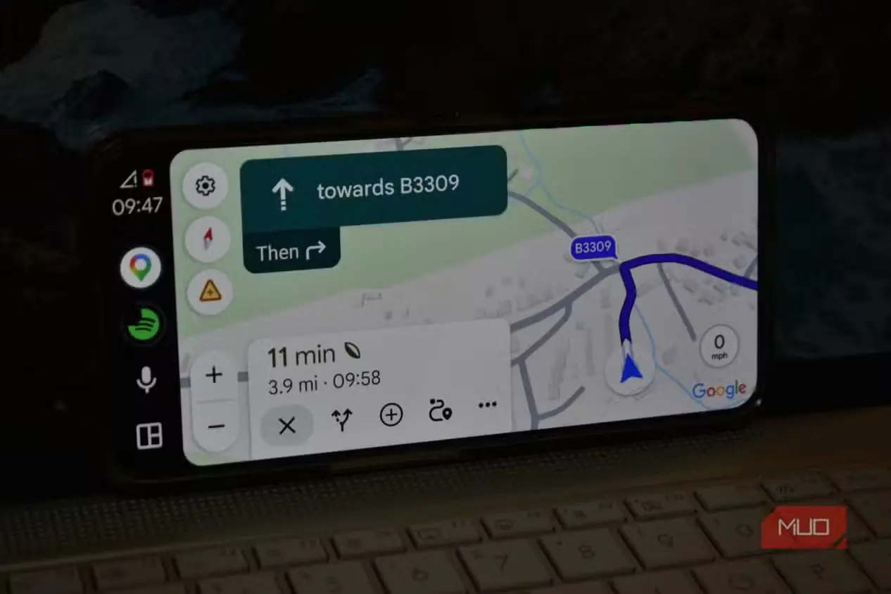 برنامه بازشده Open Headunit برای Android Auto با نقشهای دارای تراکم پیکسلی بالا