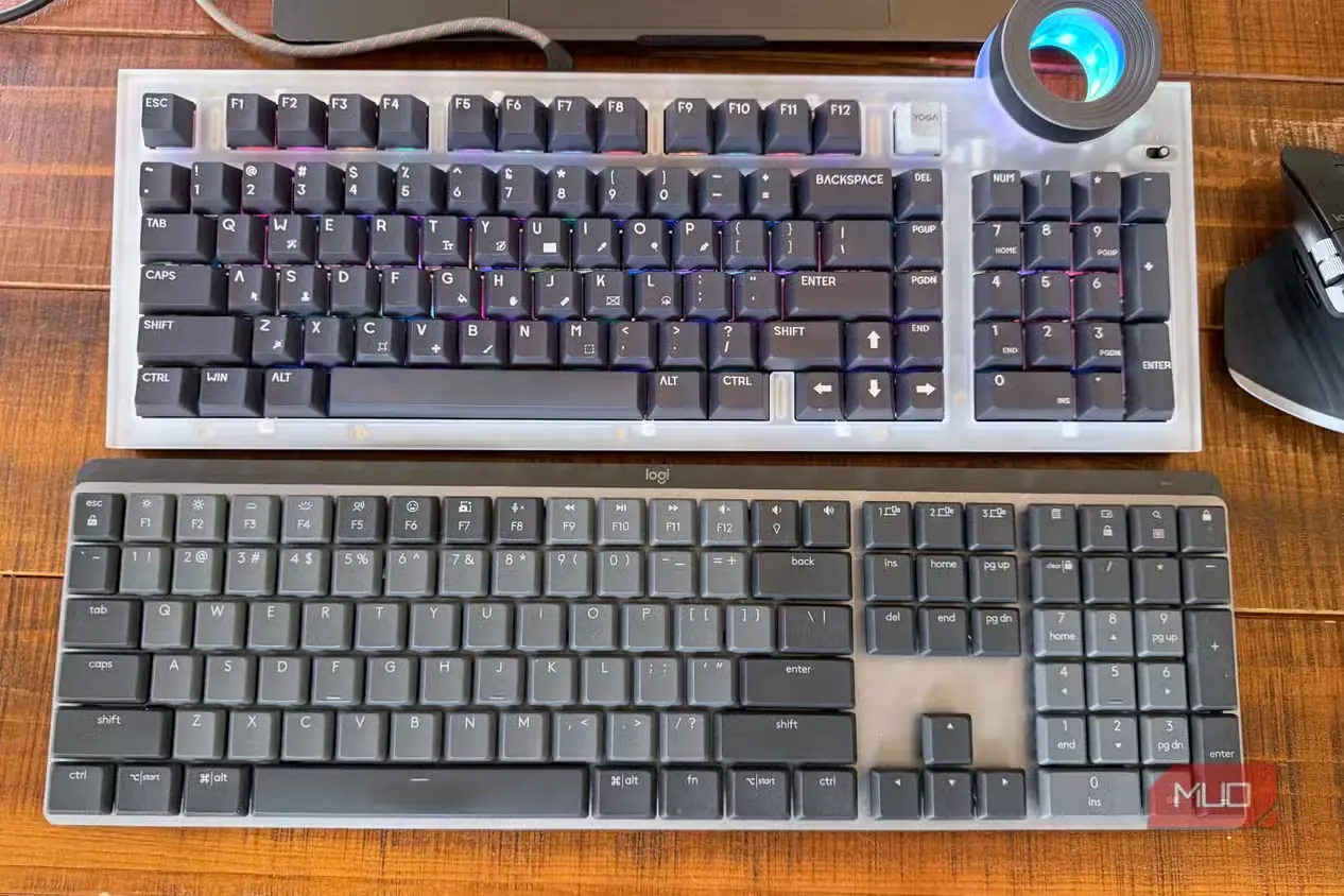مقایسه صفحهکلید Lenovo Yoga Creative Keyboard با Logitech MX Mechanical