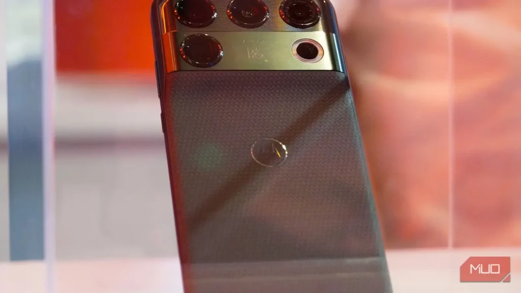 گوشی Motorola Signature 27؛ همان دستگاهی که دوستداران اندروید انتظارش را می‌کشیدند