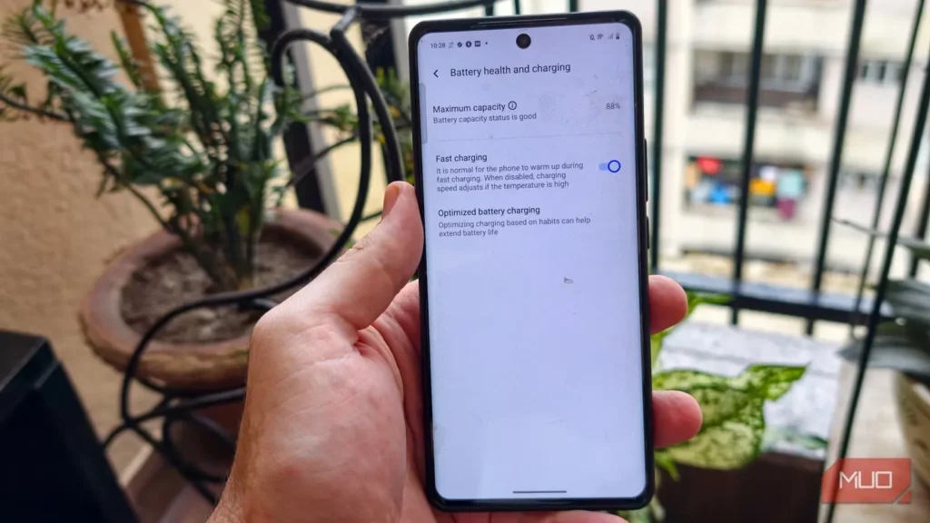 سلامت 88 درصدی باتری Android من پس از 2.5 سال، به لطف این تنظیمات