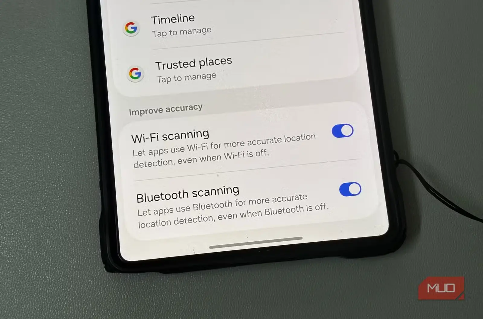 کلیدهای روشن پویش Wi-Fi و Bluetooth