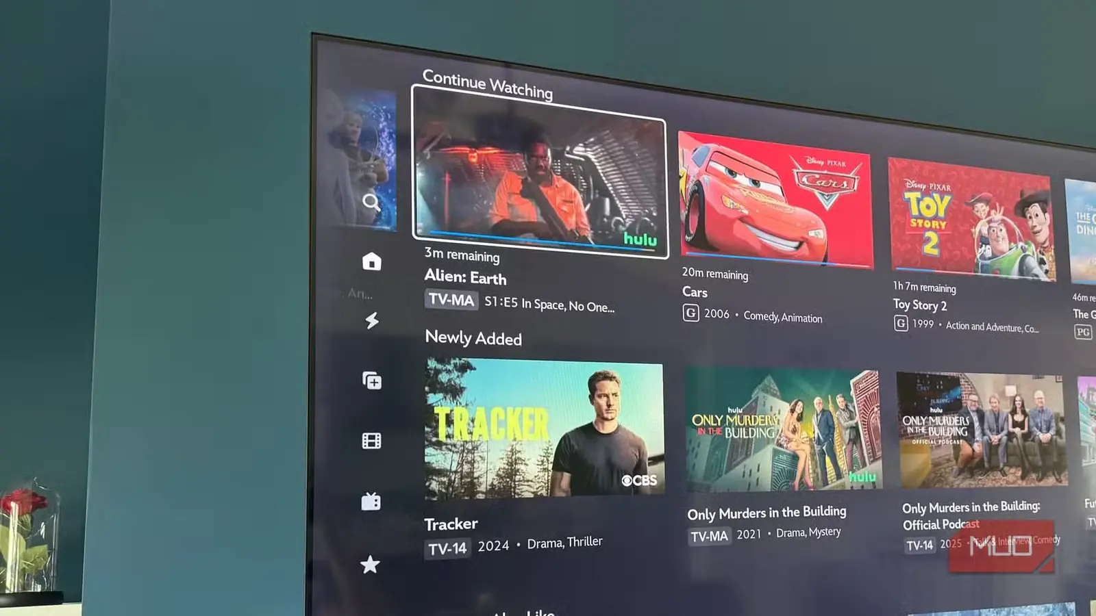 برنامهٔ Disney+ در حال نمایش مجموعهها و فیلمهای موجود