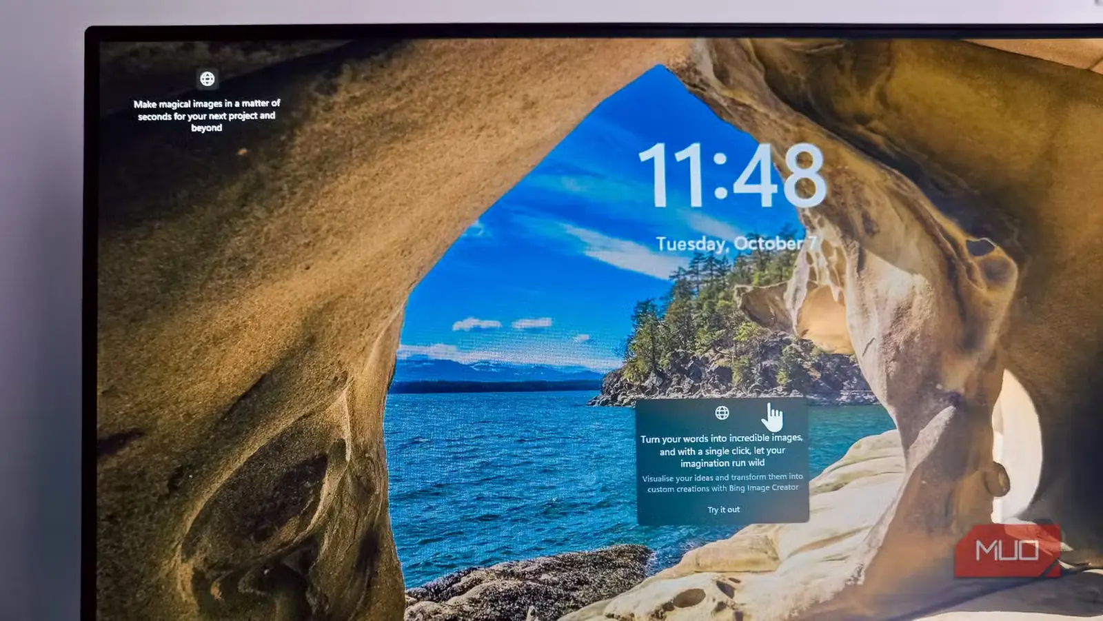 نمایشگر BENQ با صفحه قفل Windows 11