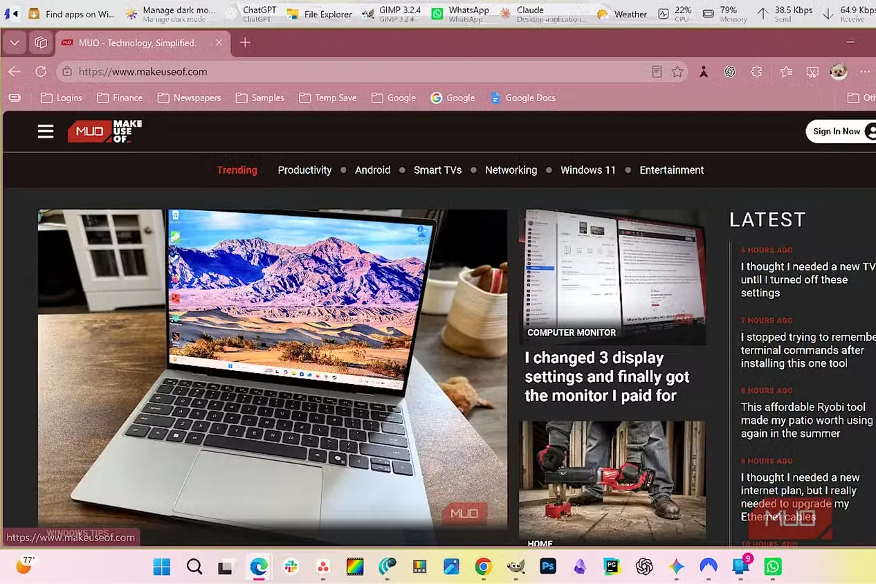 داک PowerToys با نوار آبوهوا در کنار برنامههای سنجاقشده و اطلاعات سامانه
