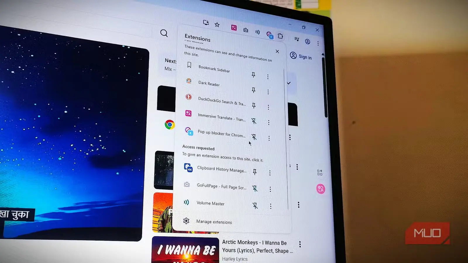 پنل افزونههای نصبشده در Google Chrome بههمراه فهرست افزونهها