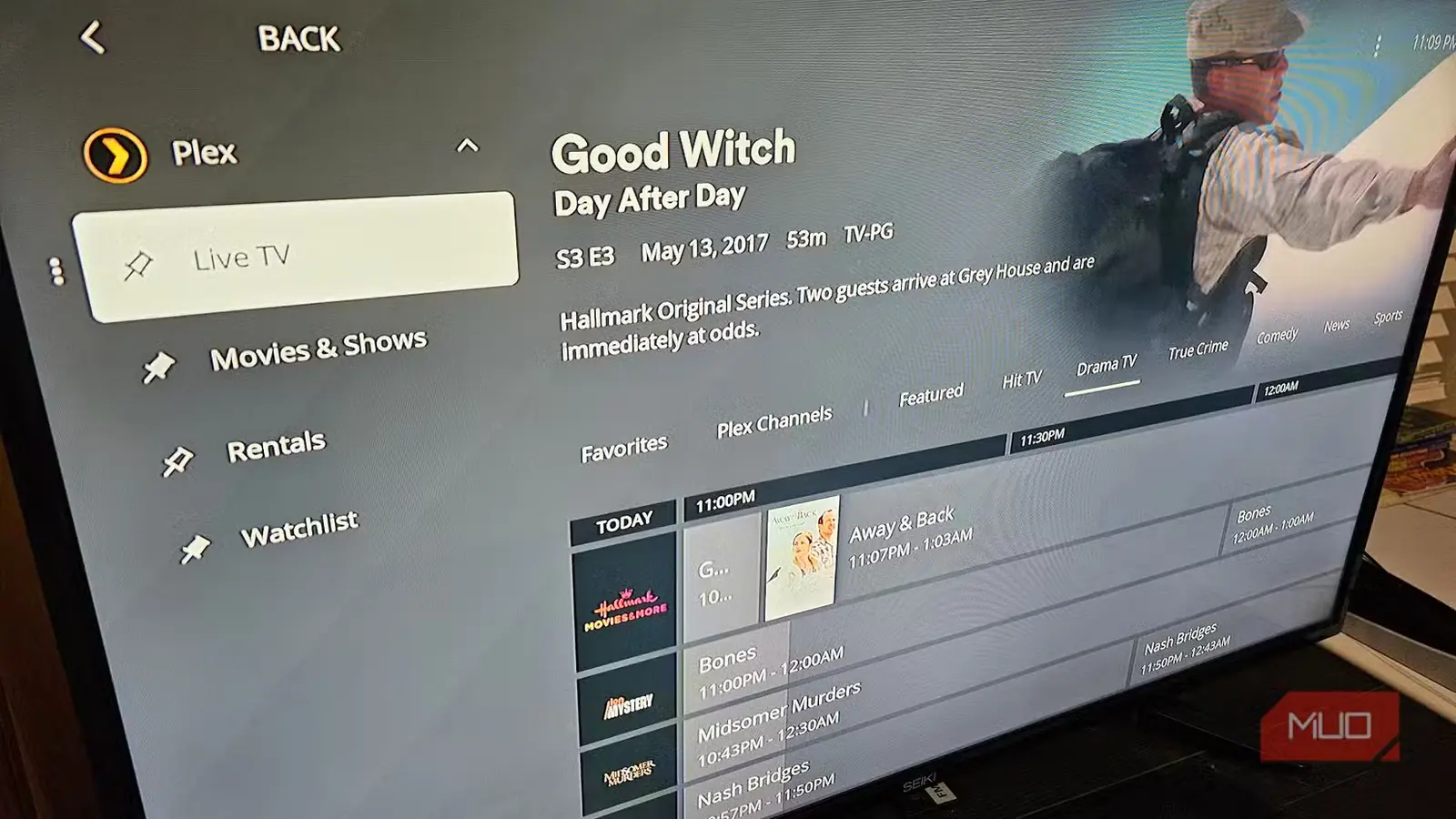 برنامه Plex در بخش تلویزیون زنده بههمراه راهنمای پخش شبکهها