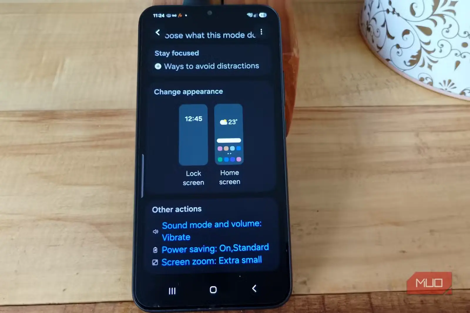 صفحه حالتها و روالها در Samsung Galaxy با حالت صدا و بلندی صدا روی لرزش