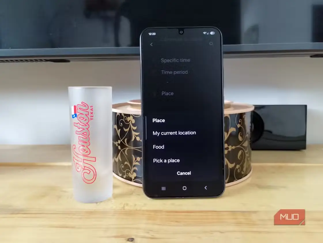 گزینههای مکان در Samsung Galaxy شامل موقعیت کنونی، مکانهای ذخیرهشده و «انتخاب مکان»