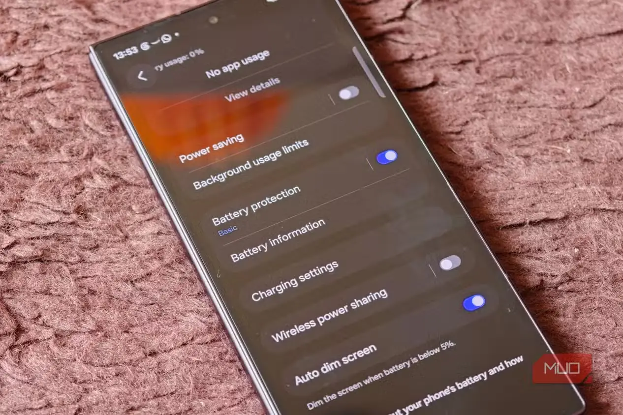 صفحه تنظیمات باتری در Galaxy Z Fold 8 Ultra