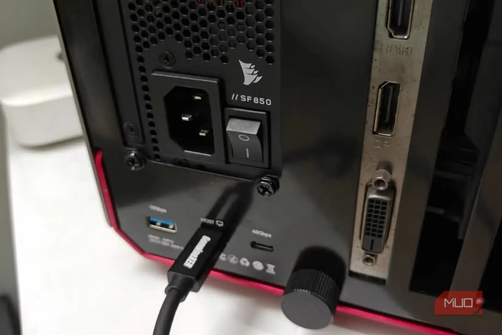 شیوه اتصال دستگاه eGPU