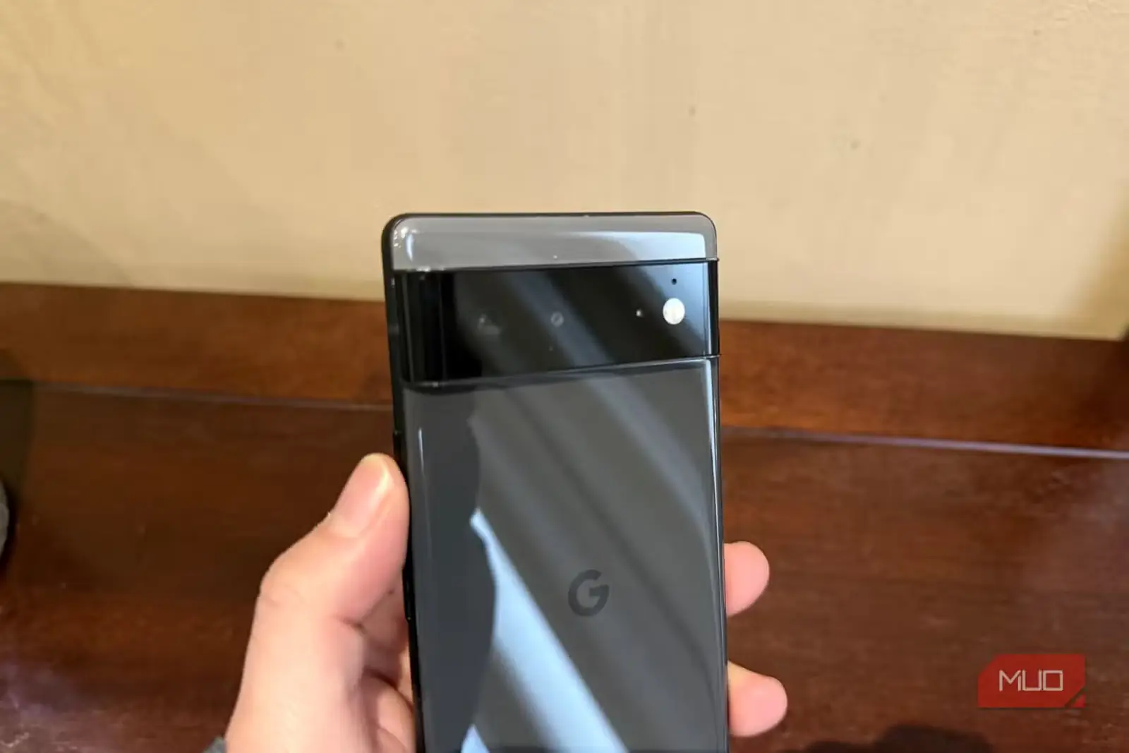 نمای گوشی Google Pixel 6