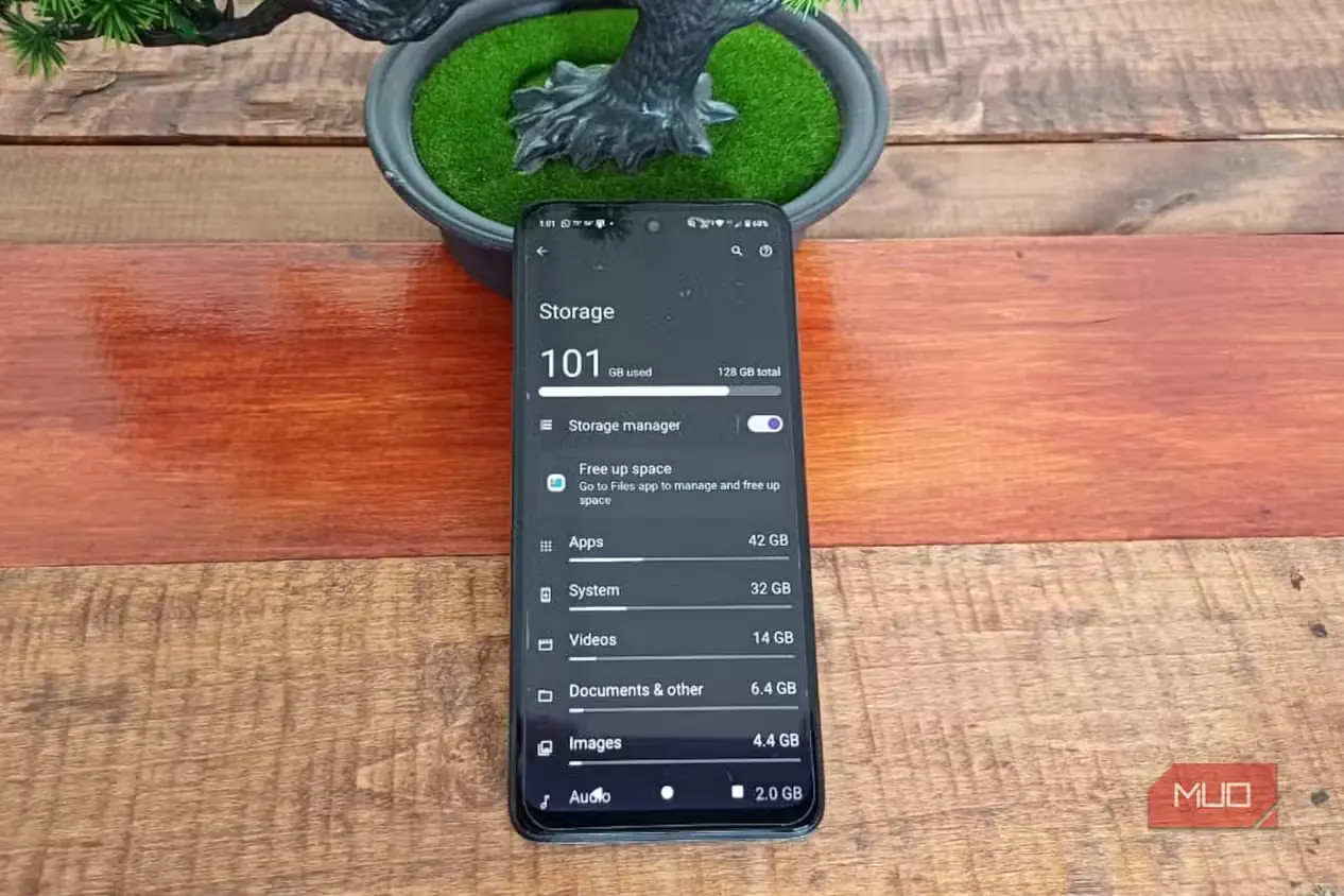 صفحه فضای ذخیرهسازی Android در Samsung Galaxy A34 با نمایش مصرف 101GB از 128GB و تفکیک فضای برنامهها، سامانه، ویدئوها، اسناد و تصاویر