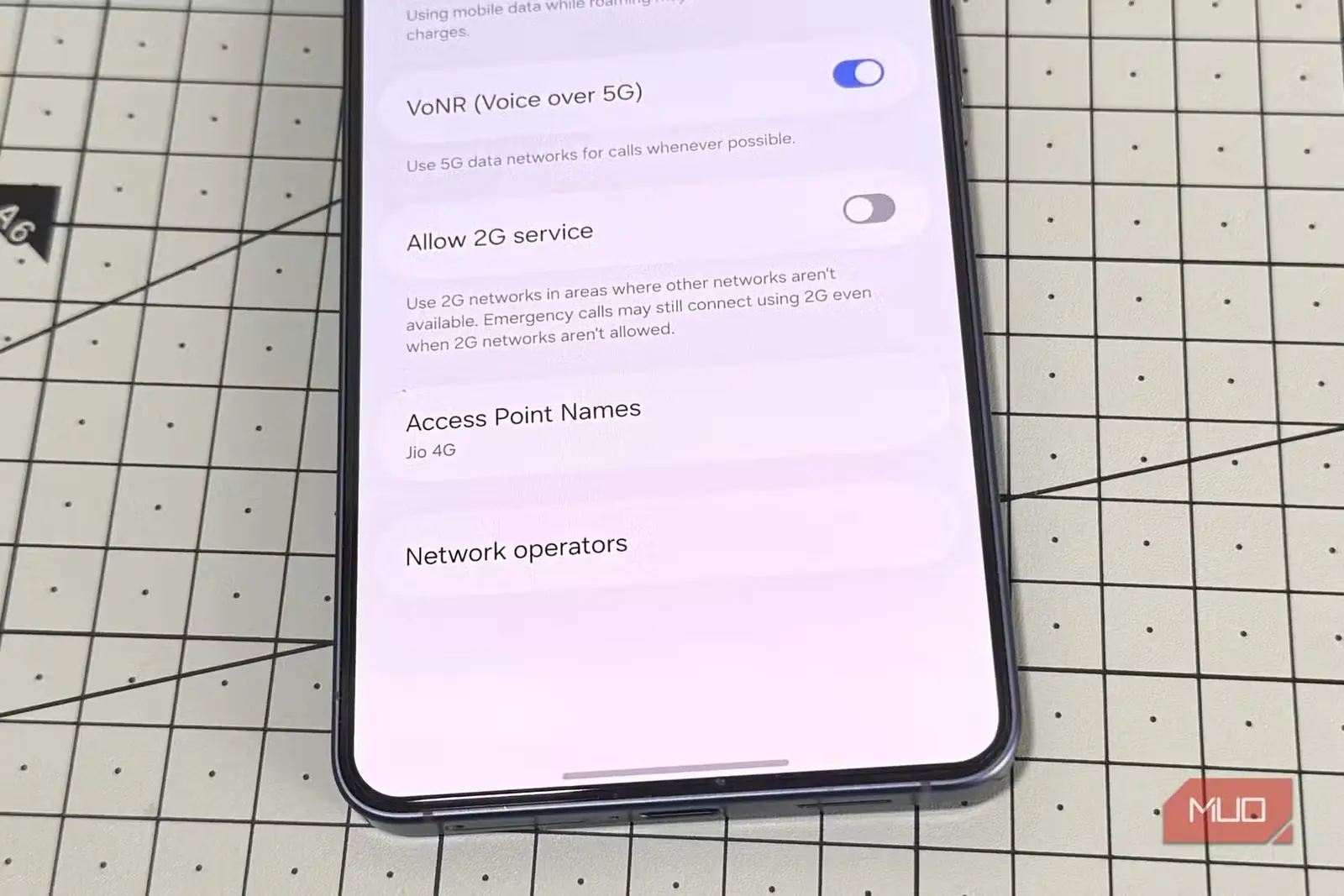 نمایش فهرست شبکههای همراه در گوشی Samsung