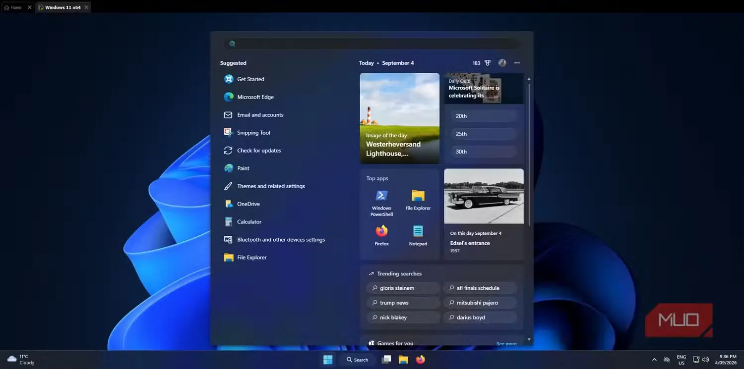 صفحه جستوجوی Windows 11 بازشده از نوار وظیفه، همراه با برنامههای پیشنهادی، جستوجوهای پرطرفدار و محتوای دیگر