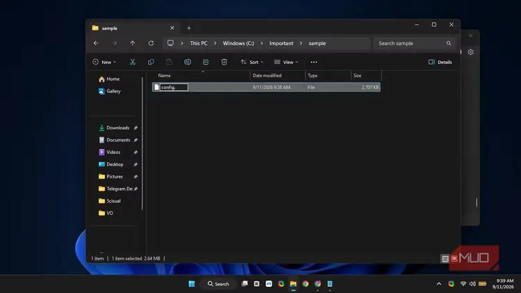 تغییر نام یک فایل و افزودن نقطه پایانی در File Explorer