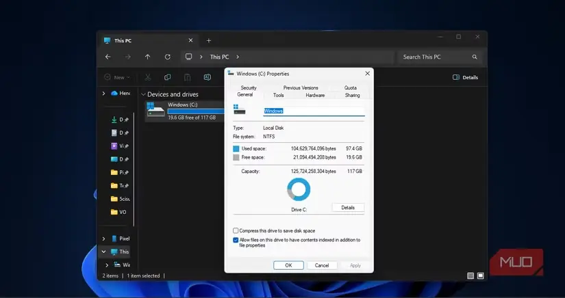 ویژگی‌های درایو C: در Windows 11 و نمایش NTFS به‌عنوان سامانه فایل