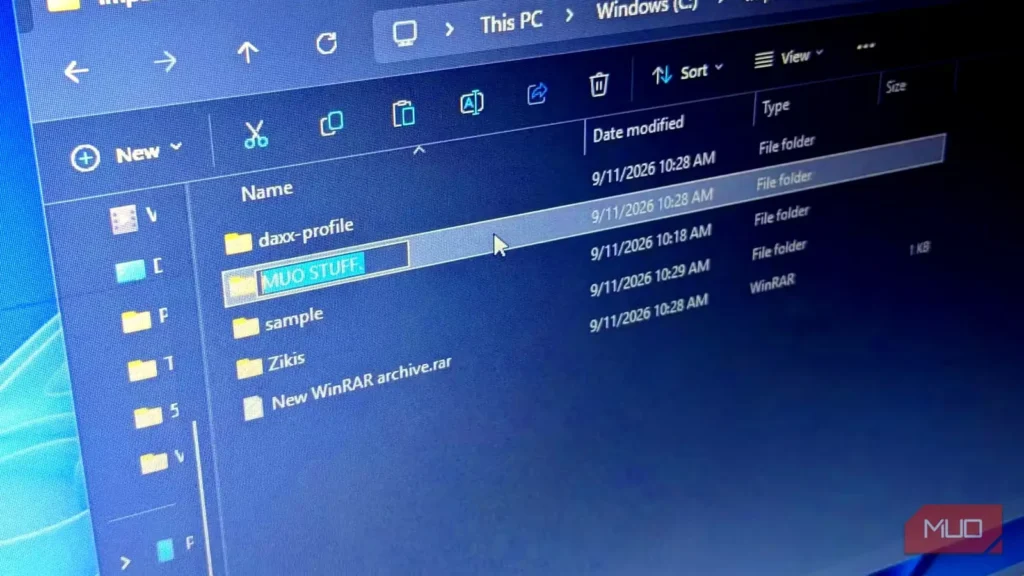 باقی‌ماندن یکی از شگفتی‌های نام‌گذاری فایل از دوران DOS در Windows
