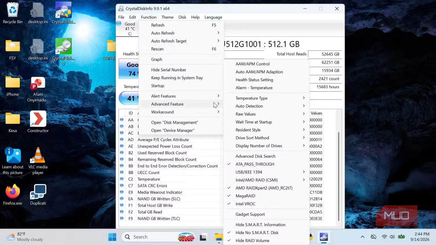 نمایش قابلیتهای بیشتر Crystal Disk Info