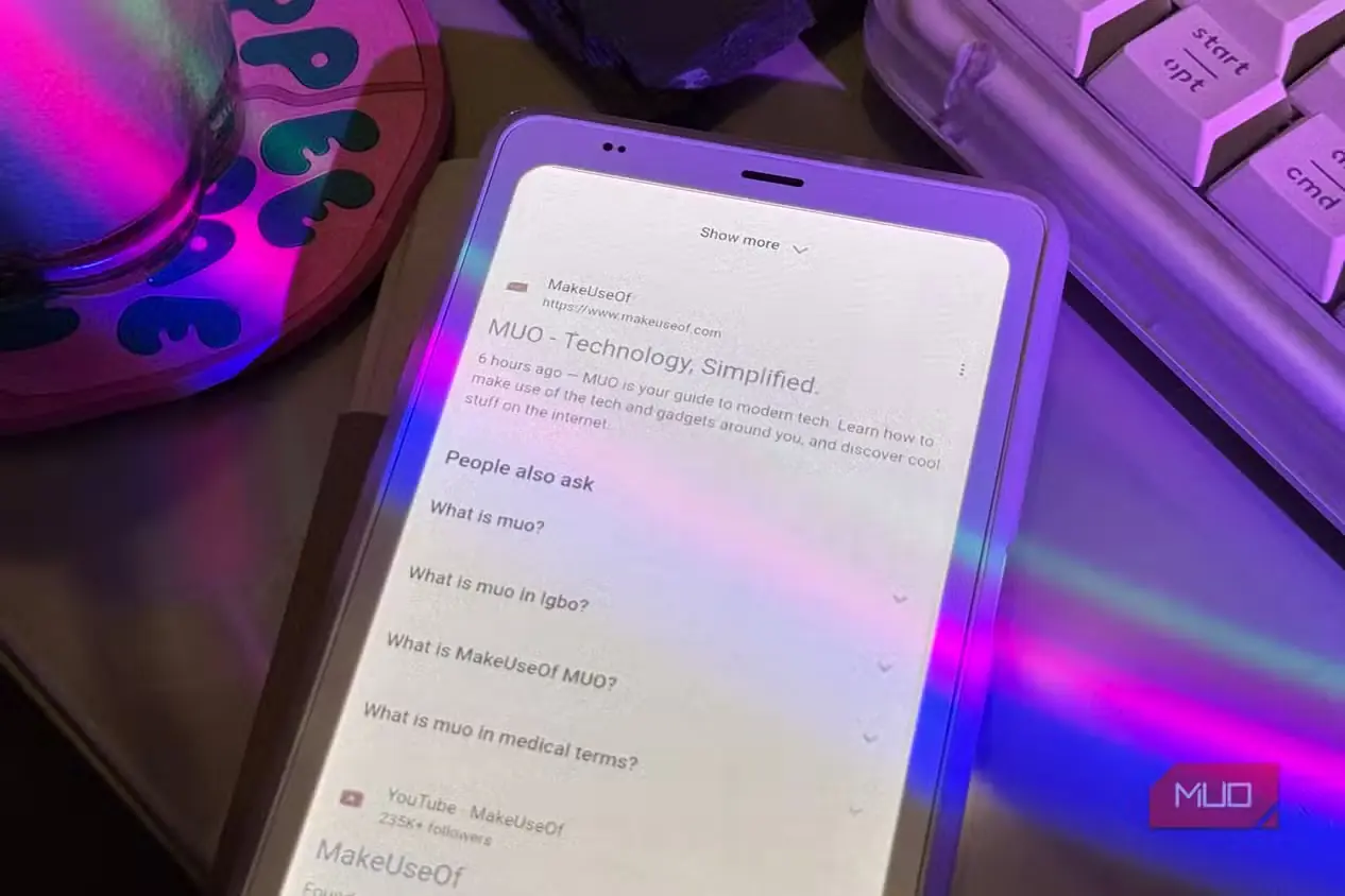 نمای نتایج Google برای MakeUseOf در مرورگر EinkBro روی Palma 2 Pro