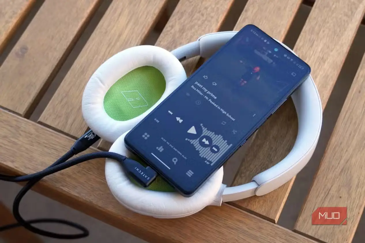 پخش صدای USB-C روی گوشی Android