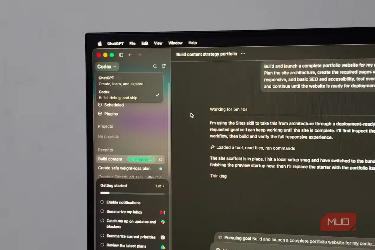 نمای باز ChatGPT Plus در Mac