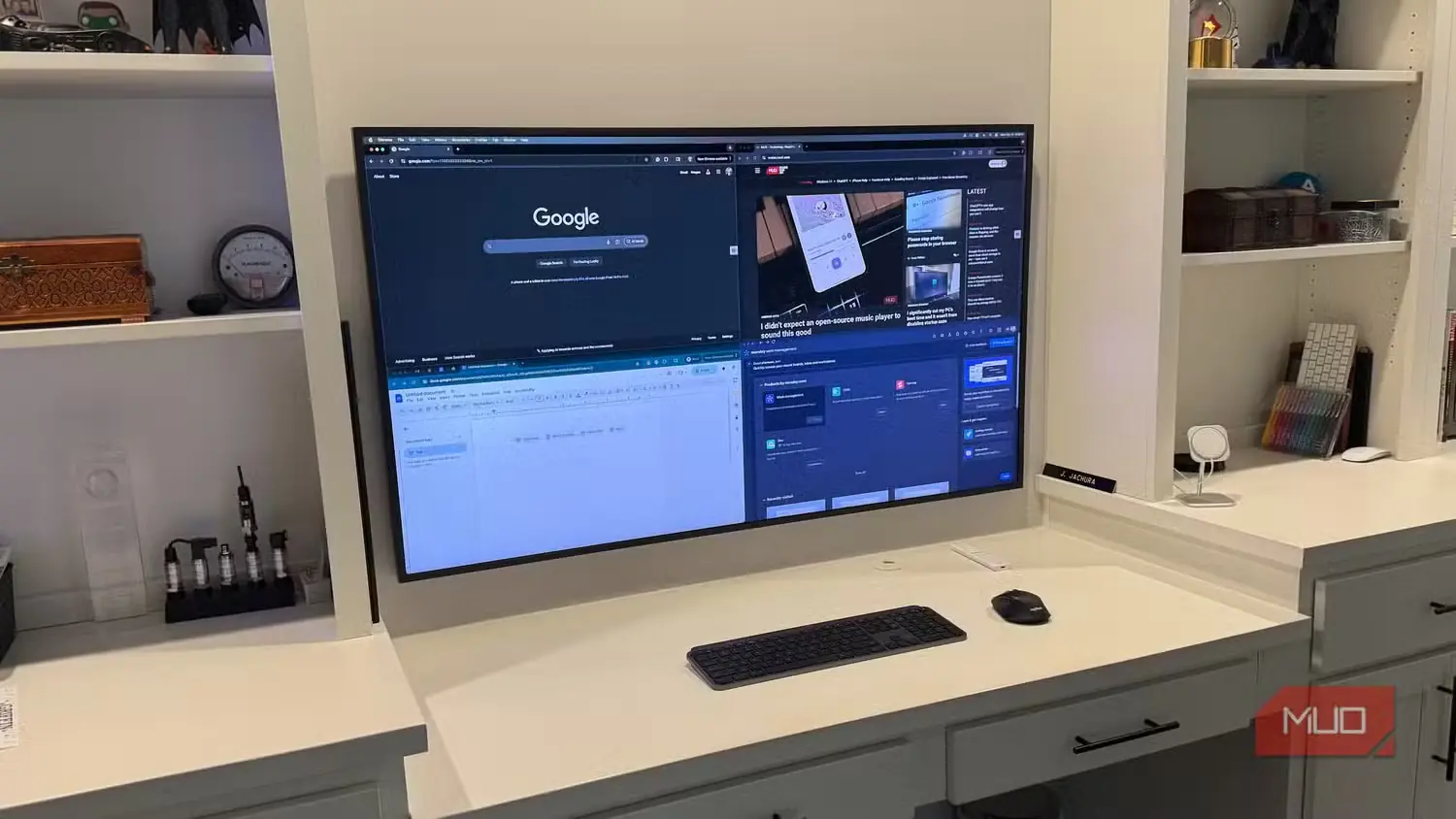 تلویزیون 55 اینچی Samsung Frame با 4 پنجره باز در macOS