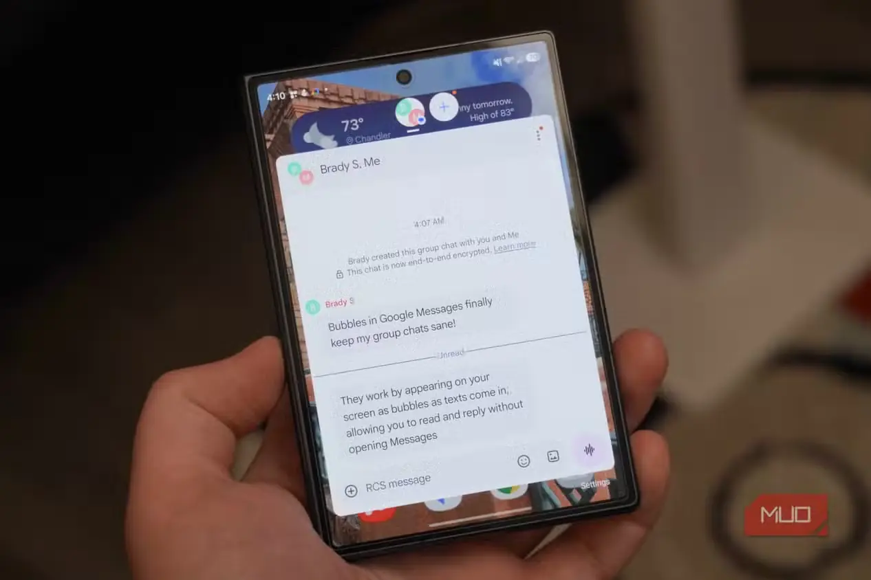 یک حباب گفتوگوی شناور در Google Messages
