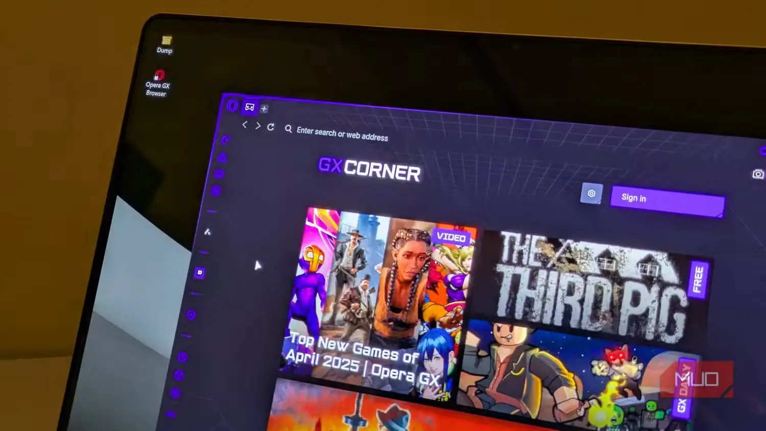 مرورگر Opera GX بازشده روی لپ‌تاپ Windows