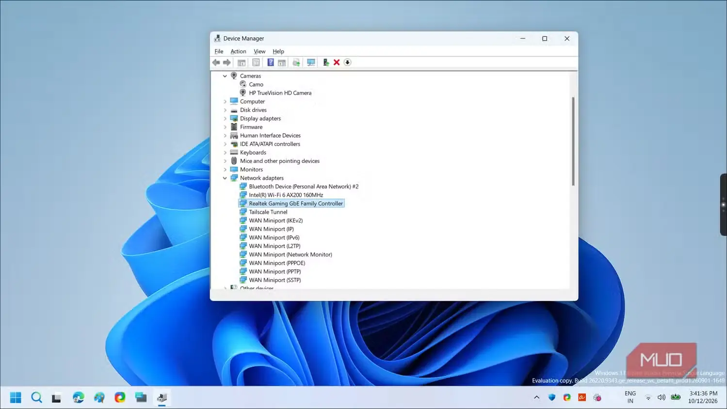 نمای «مدیریت دستگاه» Windows با فهرست آداپتورهای شبکه و دستگاههای سامانه