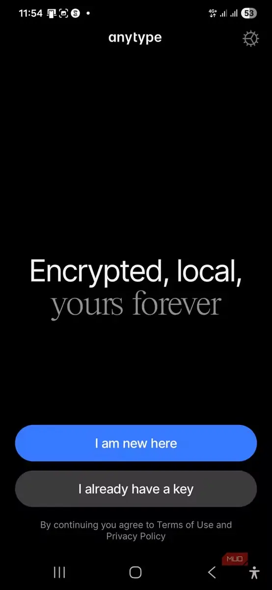 نخستین صفحه پس از نصب برنامهٔ Anytype برای ساخت کلید تازه یا واردکردن کلید موجود