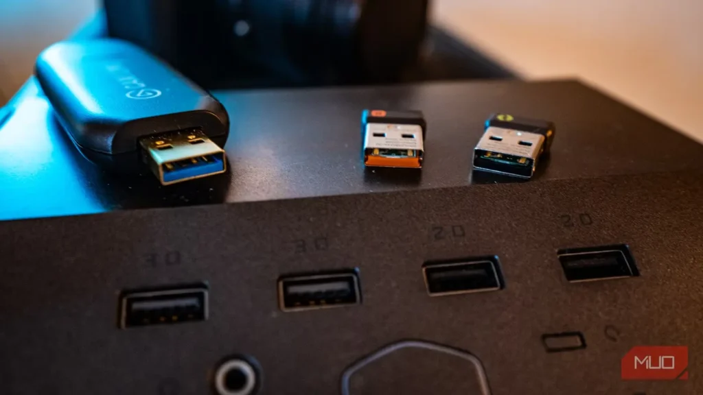 معنای رنگ‌های درگاه USB و انتخاب اشتباه آن‌ها تا امروز
