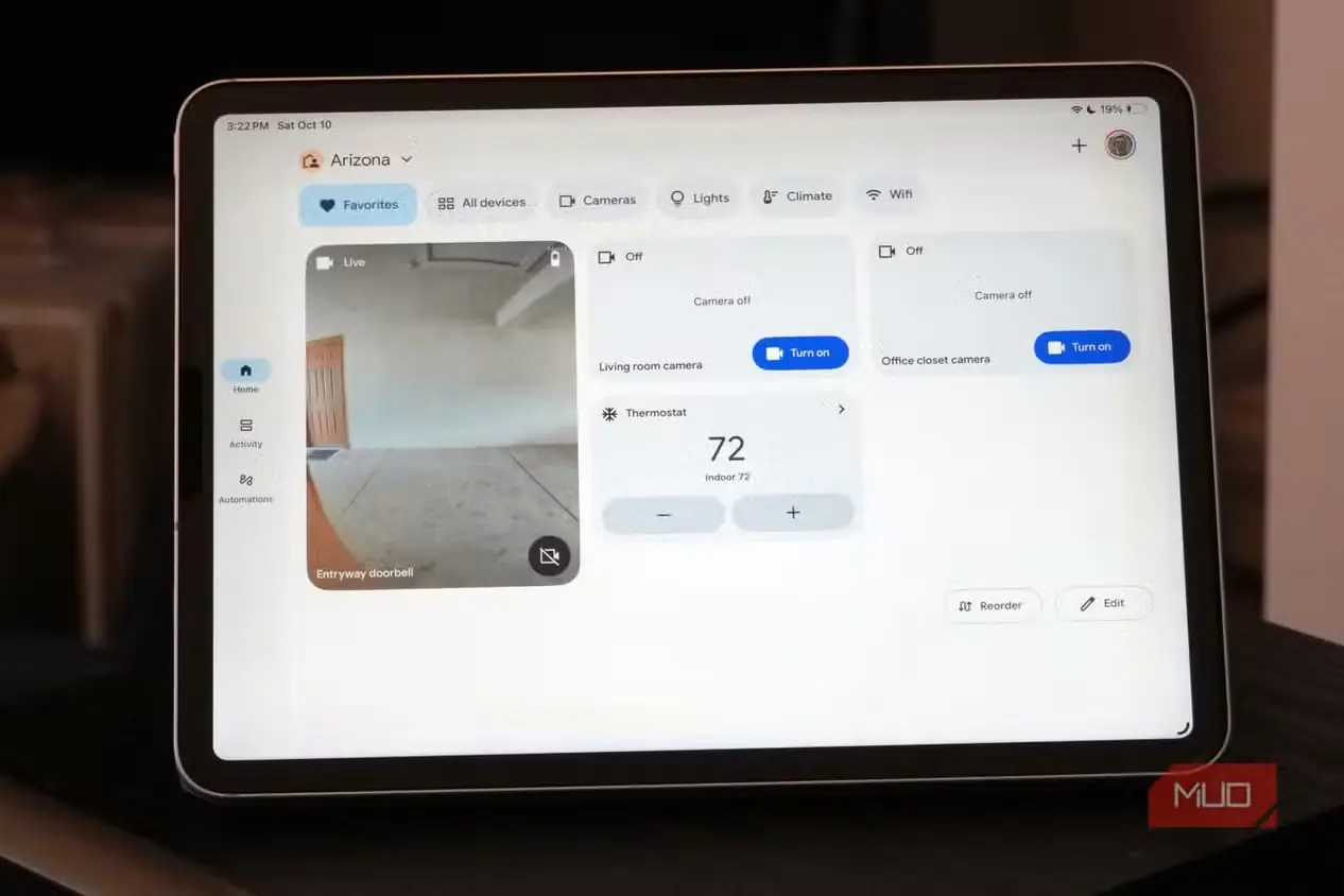 پیشخوان خانهٔ هوشمند Google Home روی آیپد پرو