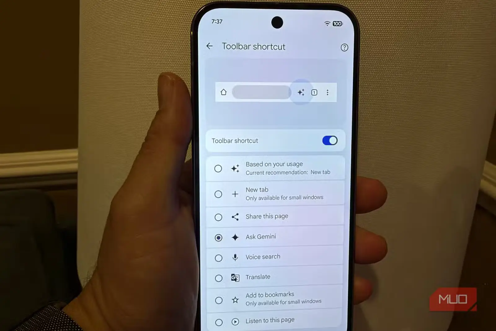 گزینشگر میانبر نوار ابزار Chrome در Pixel 10 Pro