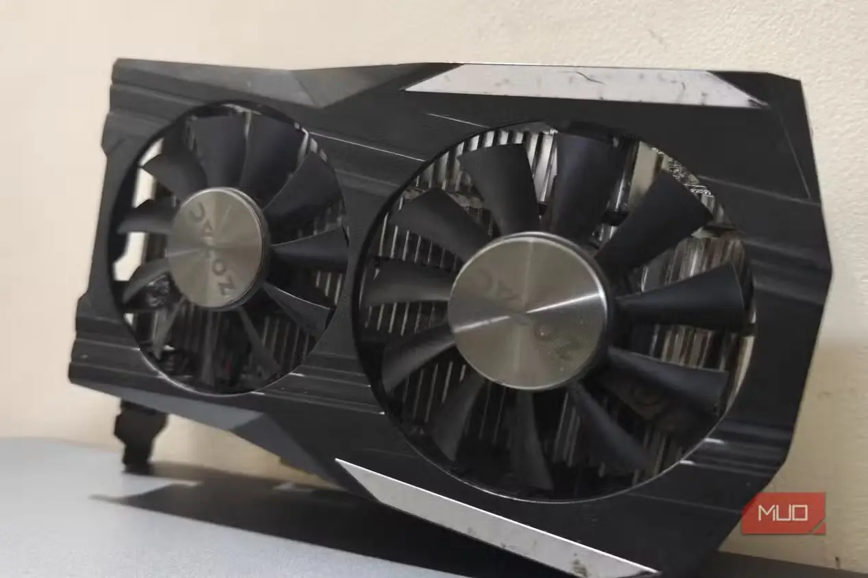نمایی دیگر از کارت گرافیک Zotac 1050 Ti