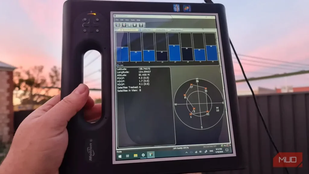 استفاده از یک تبلت قدیمی برای درک سازوکار GPS