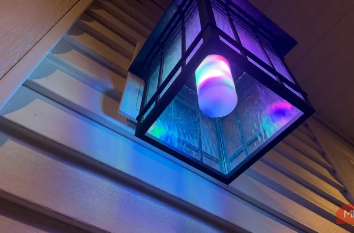 آزمایش رقیب ۳۳ دلاری Philips Hue؛ ترفند برترش را نمی‌توان نادیده گرفت