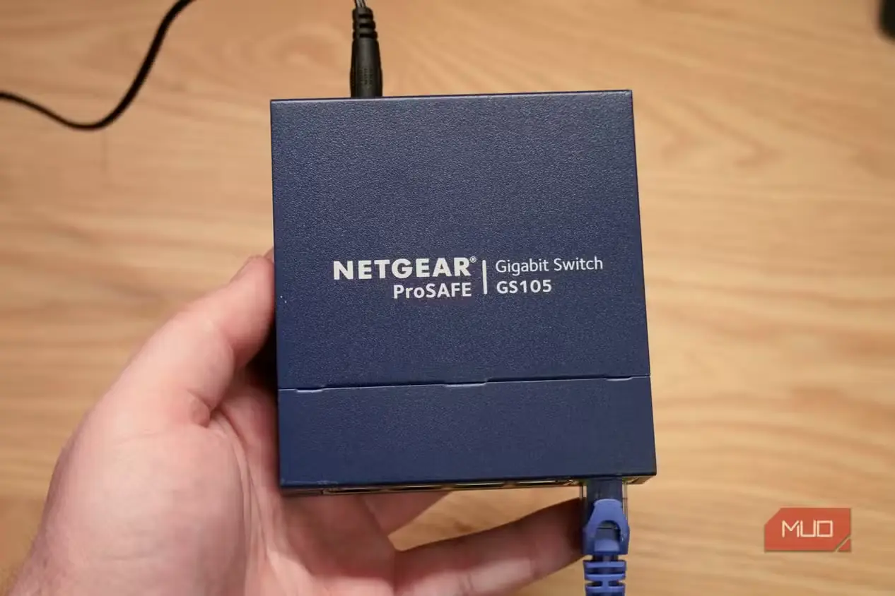 سوئیچ مدیریتنشدهٔ Netgear برای شبکه