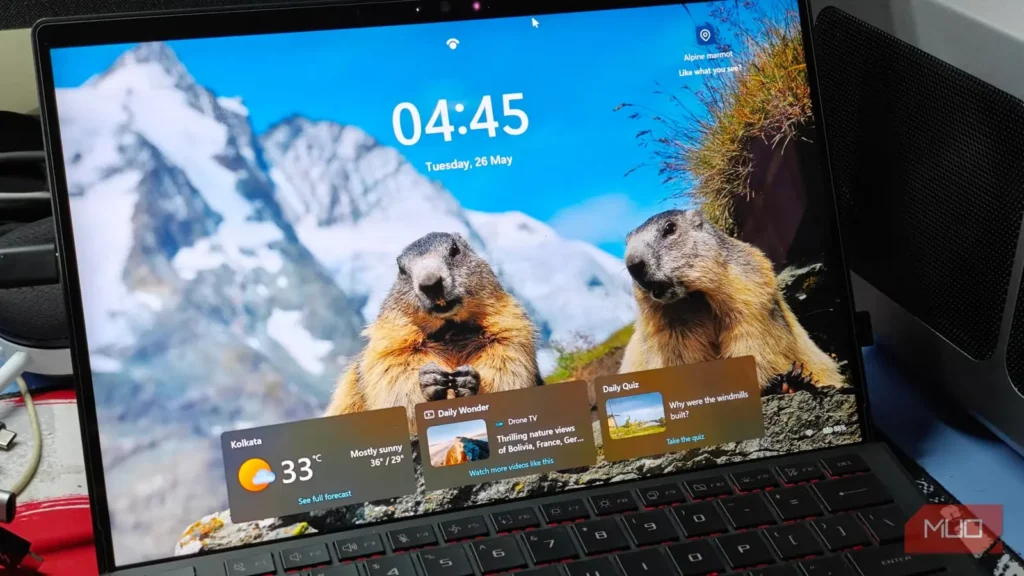 رایانهٔ Windows من وقتی از آن دور می‌شوم، خودبه‌خود قفل می‌شود؛ بی‌آنکه چیزی برای این کار نصب کرده باشم