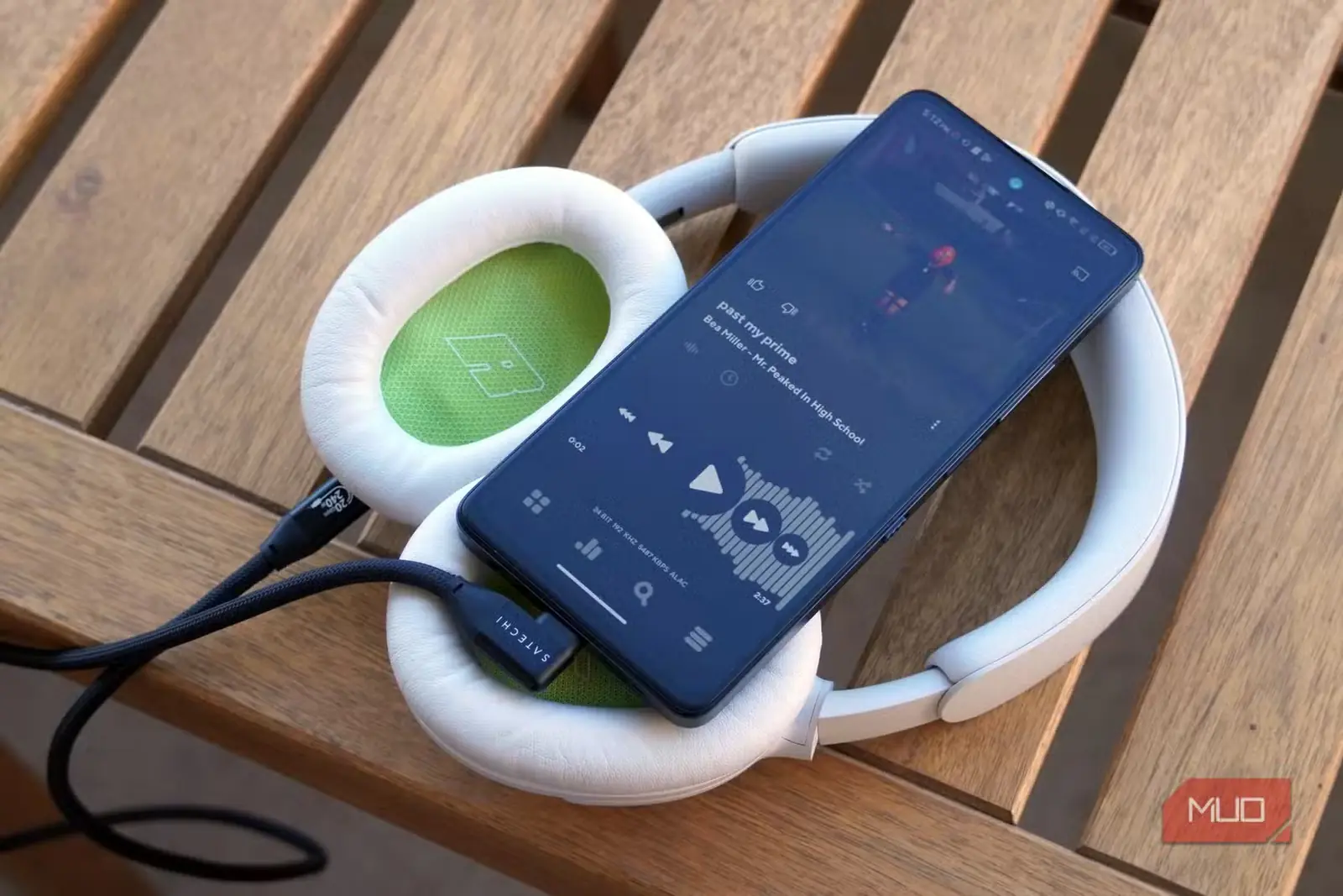 پخش صدای USB-C روی یک گوشی Android
