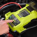 آزمایش روشن‌کردن موتور 4.0L V6 با باتری Ryobi