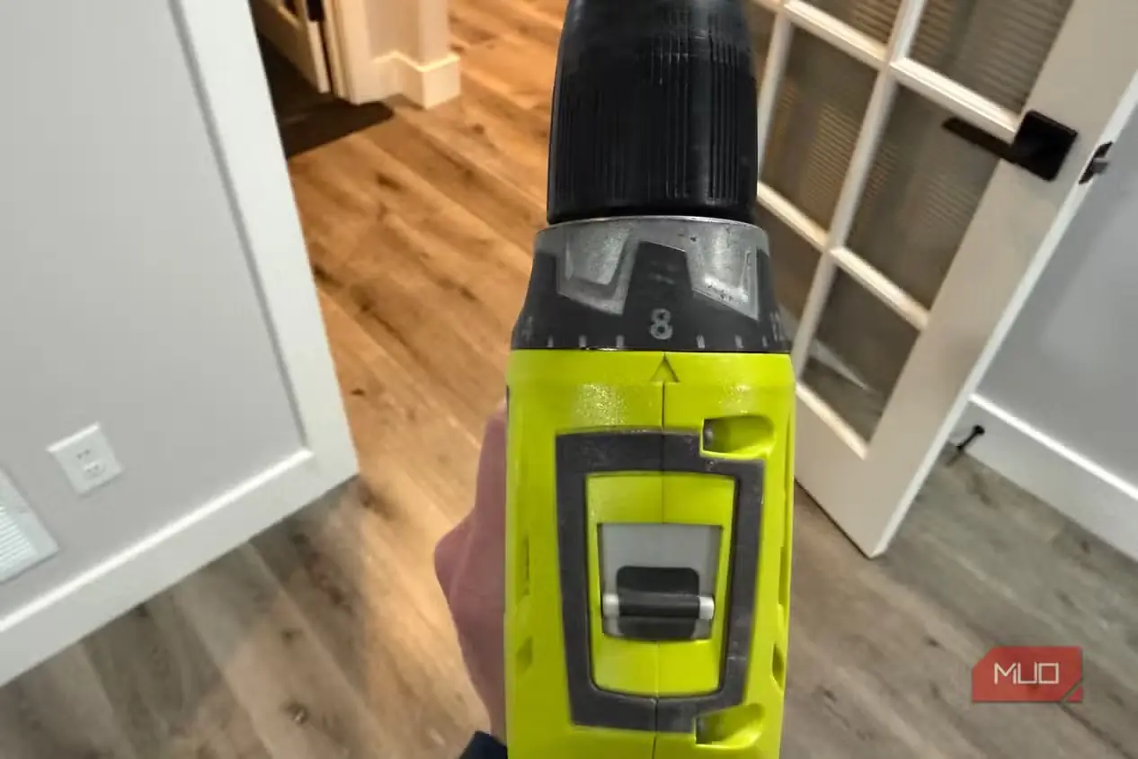 دریل Ryobi با تنظیم گشتاور 8