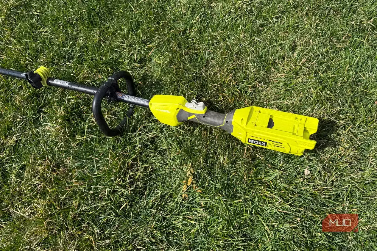 محفظه باتری حاشیهزن Ryobi