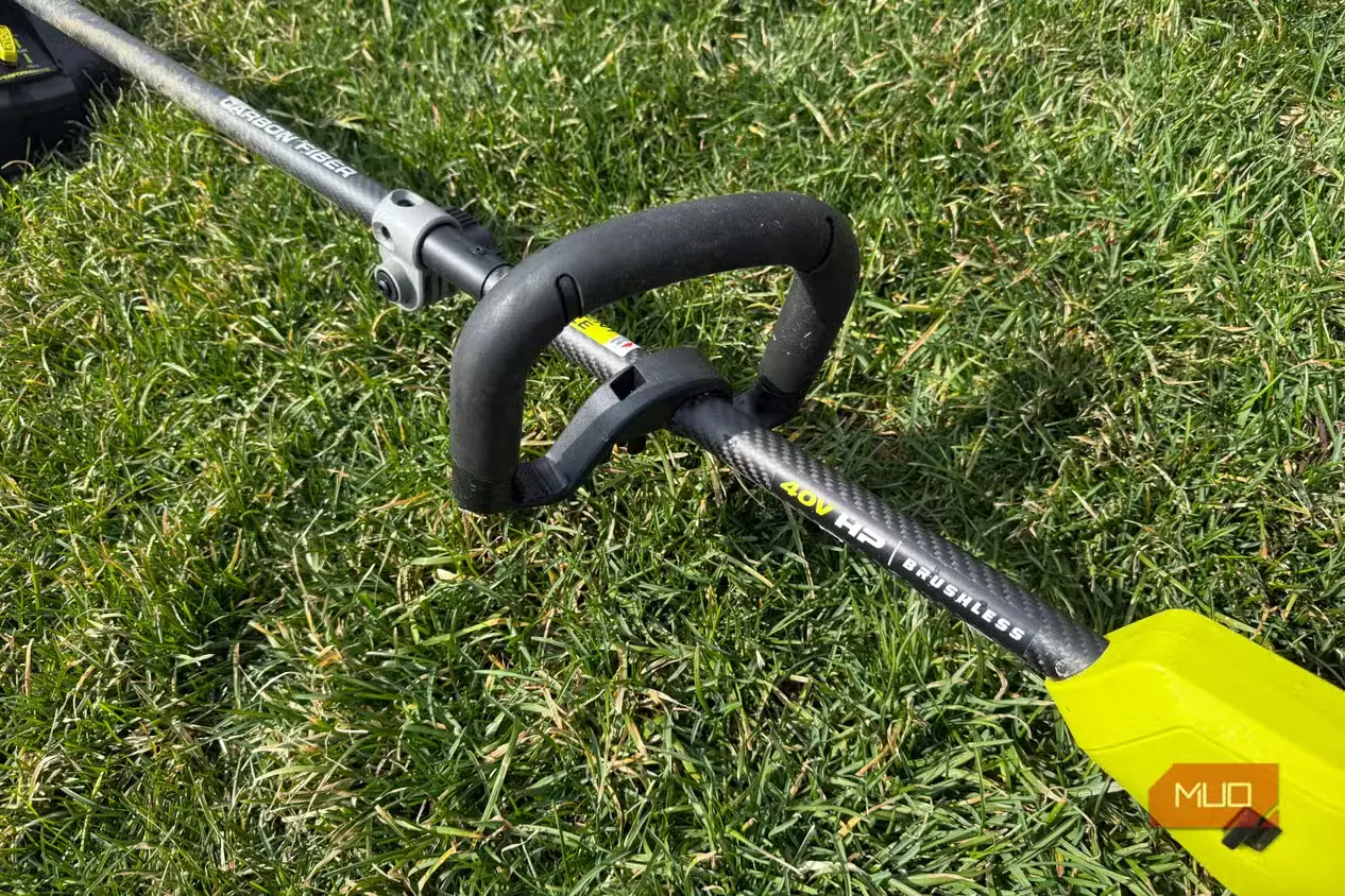 دسته حاشیه‌زن نخی Ryobi