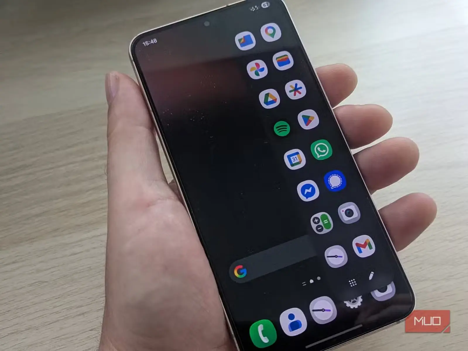 نمای اجراگر Edge Panel در گوشی Samsung