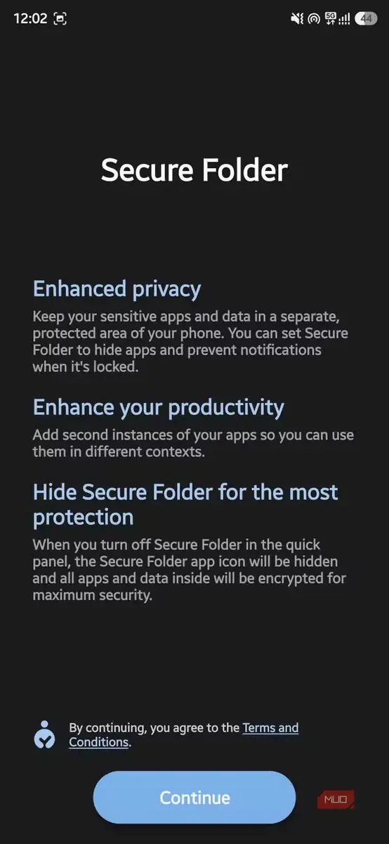 صفحه معرفی پوشه امن (Secure Folder) با مرور قابلیتها و دکمه ادامه