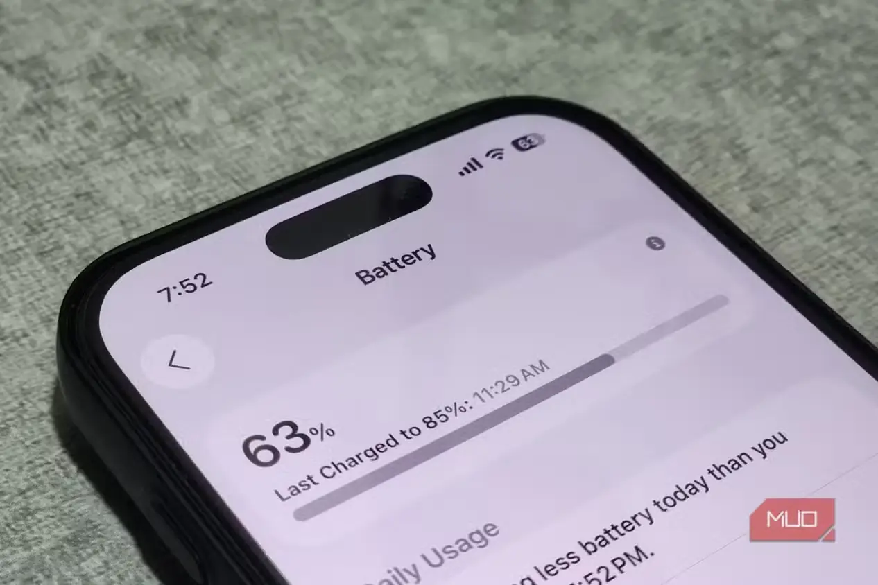نمای نزدیک منوی باتری در iPhone