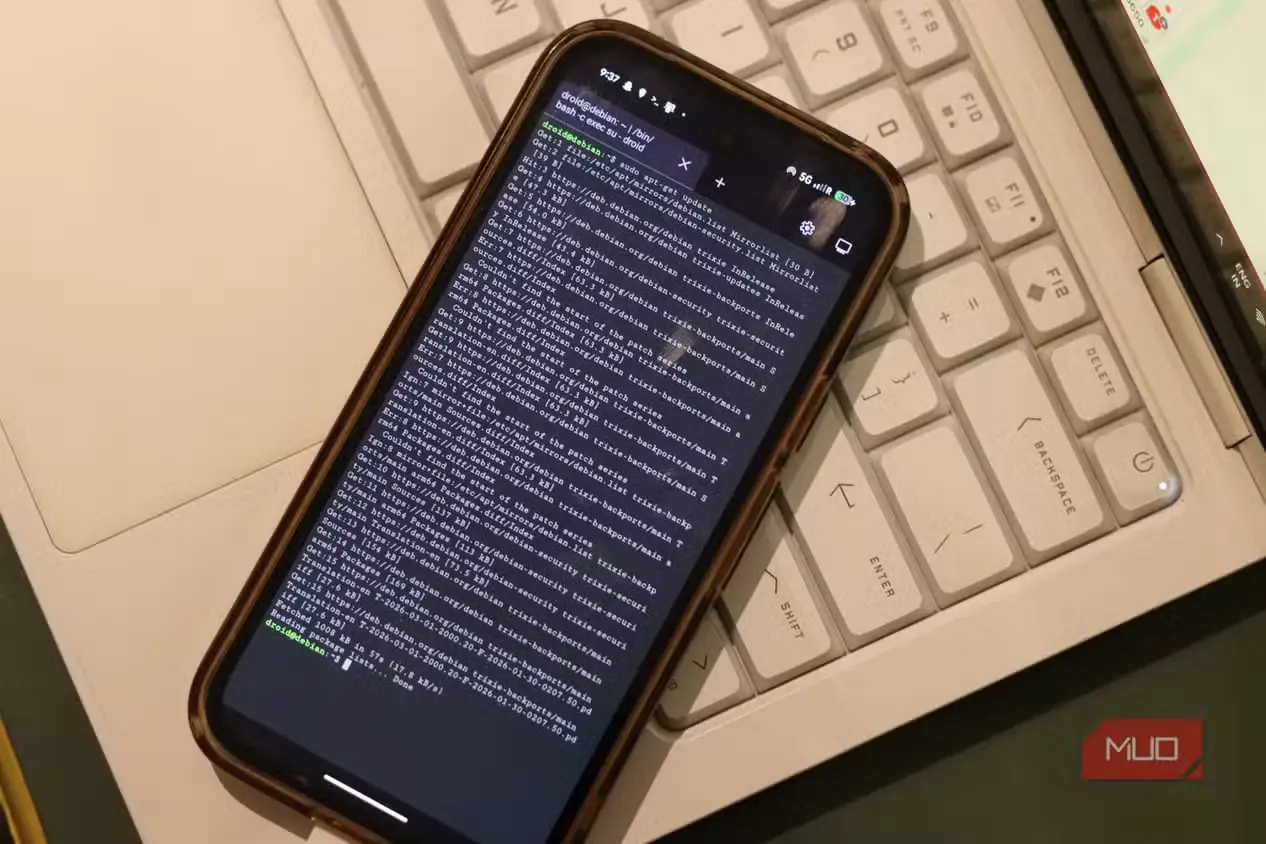 اجرای ترمینال Android روی گوشی Pixel 9a